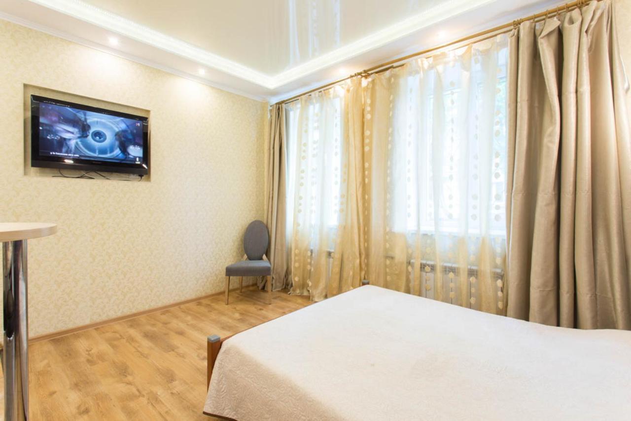 Modern New Studio - Maika Yohansena Str 18A Kharkiv Extérieur photo
